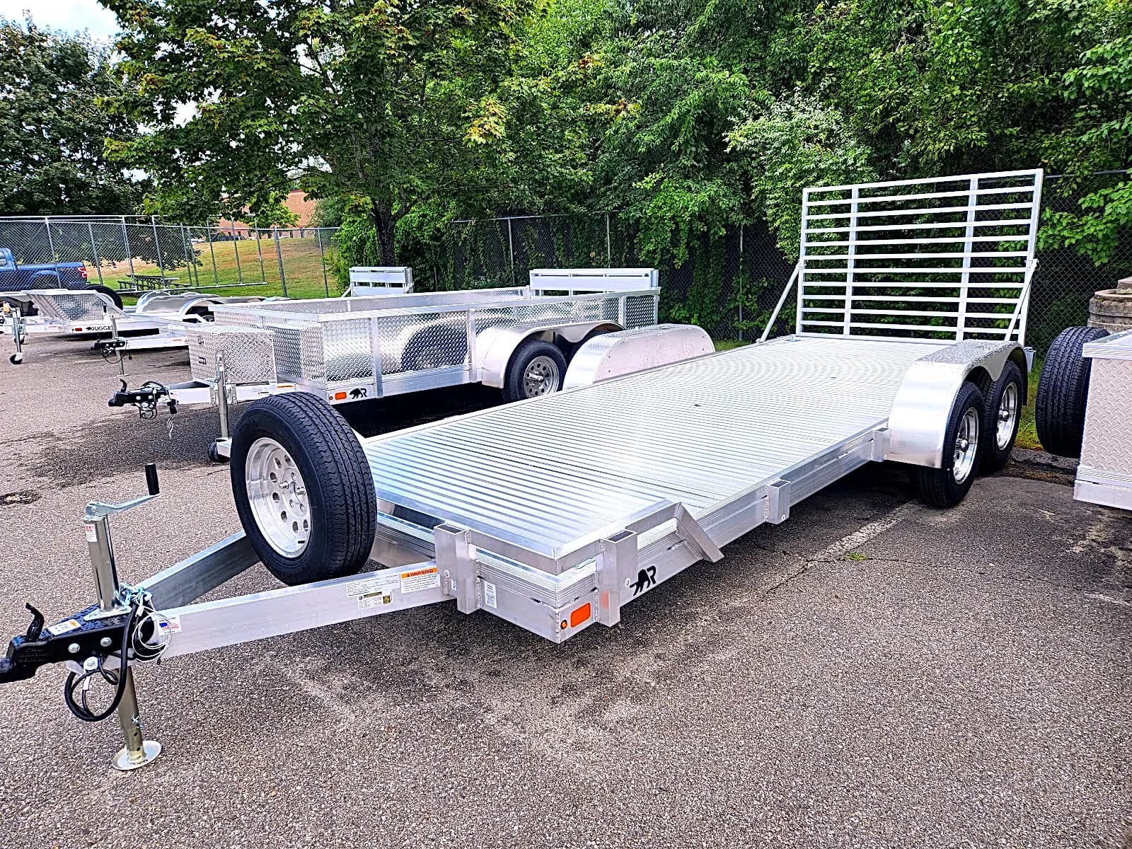 Real Rugged build: 6.5' x 18' Tandem — Front rail only, Air flow ramp — Overview