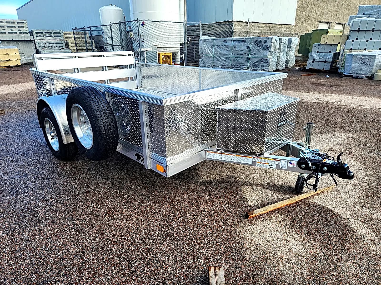 Real Rugged build: 6' x 10' — Tread plate sides, Bi-fold ramp — Overview
